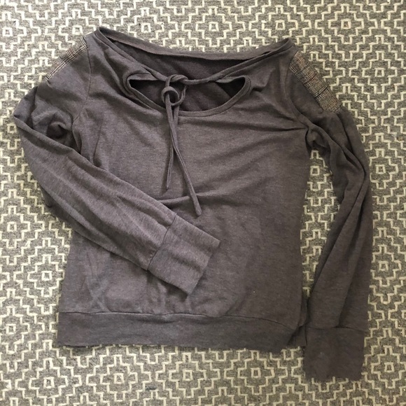 Cosy sweater with tweed shoulder patches - Picture 6 of 10